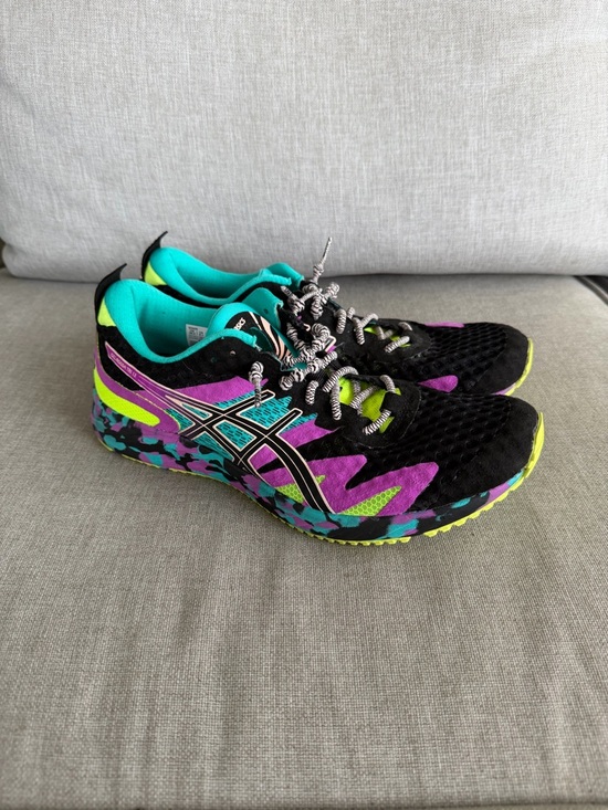 Asics Shoes - ASICS Noosa Women 9.5 / Men 8 Multicolor Running Shoes 26cm Like New